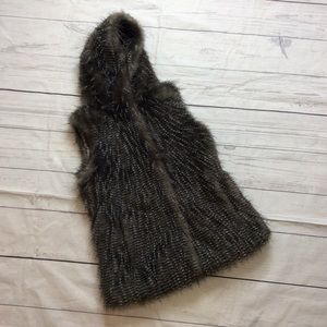Kristen Blake Faux Fur Sleeveless Hooded Vest Size M Style #55740